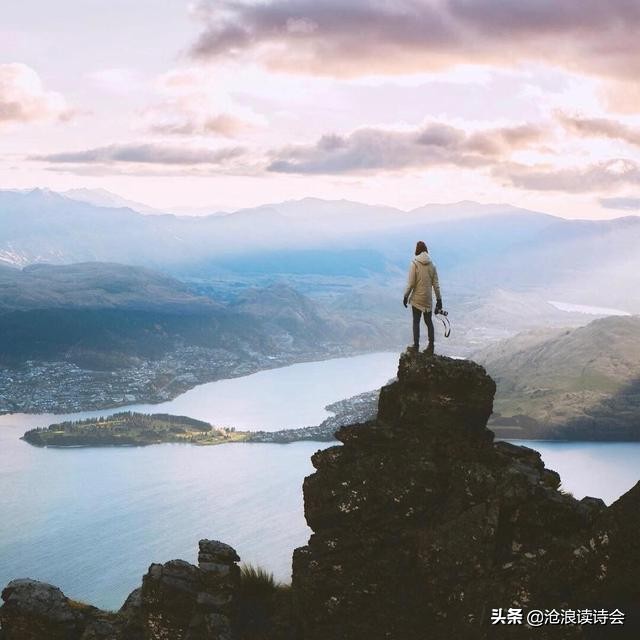 少年杜甫的豪情壮志，一首望岳震慑千古，它为何能入选唐诗三百首