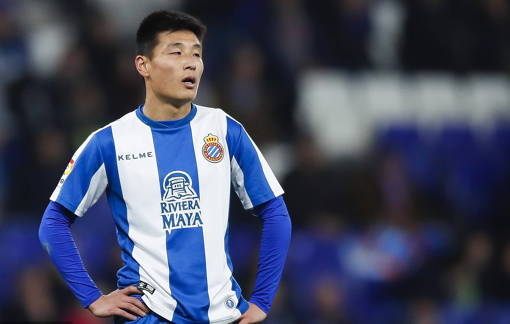 不管是俱乐部如何换教练,武磊的主力十分稳,可是球队不幸降级,武磊的