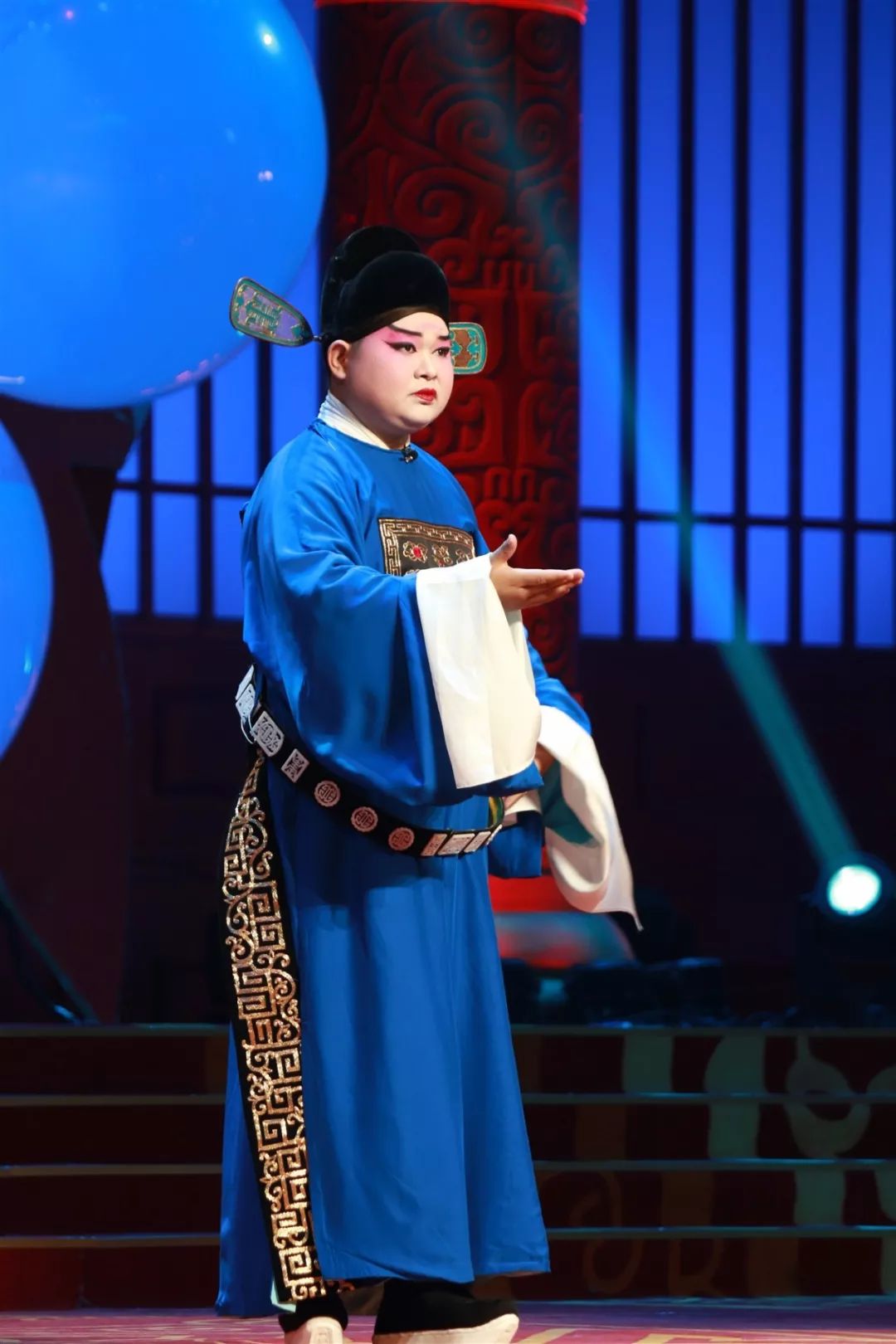 郝雅娇;来自河北的赖兴华,赵浩楠;来自山西的王朝阳;来自山东的刘宗义