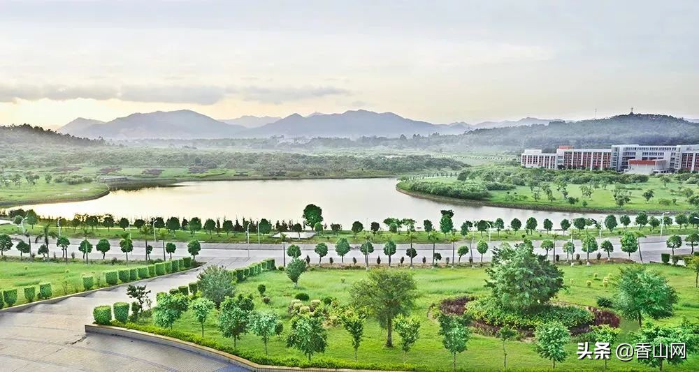 珠海这所大学，全是帅哥！我恋爱了！