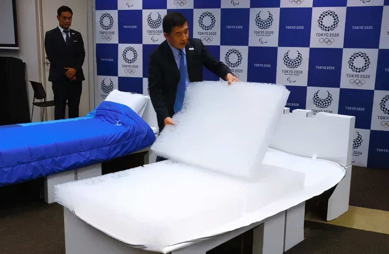 怎样选床垫（床垫的挑选技巧有哪些）