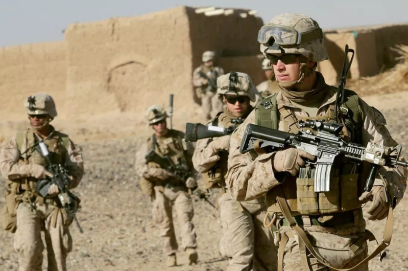 美国夫妻在清华当教授，诡计被学生拆穿后承认：我们是美国间谍