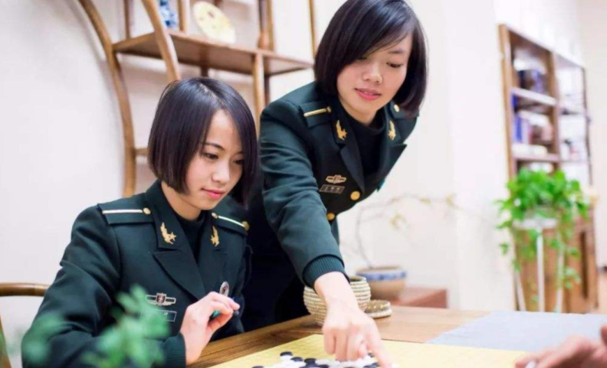 500分左右录取的军校，分数不高且实力强悍，毕业后还能拿铁饭碗