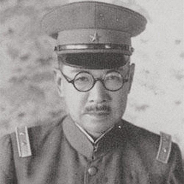 日本战犯在中国被枪决场景：谷寿夫双脚颤抖，百人斩刽子手很平静