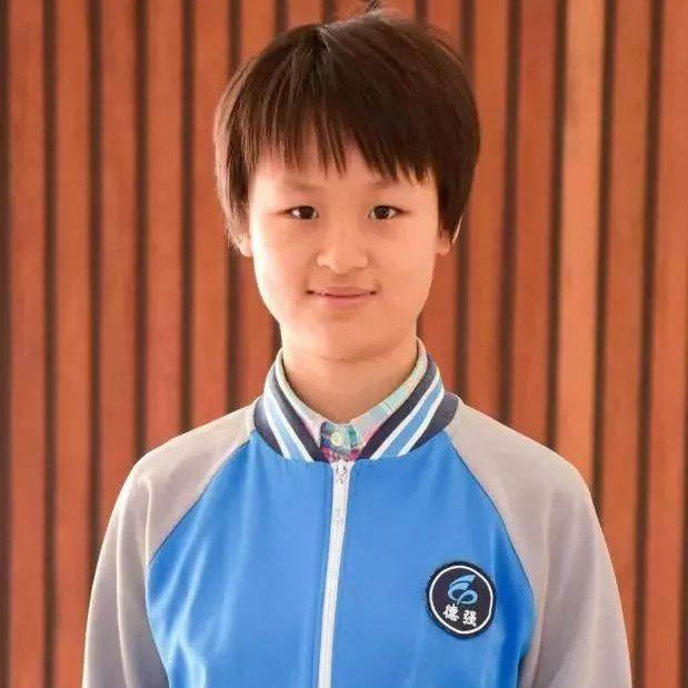 黑龙江高考状元，707分上清华，坦言学习秘诀：坚持晚上10点睡觉