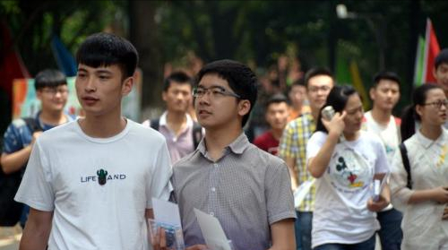 山西本科率37%，仅有4万人达一本线，仅次江西成全国垫底