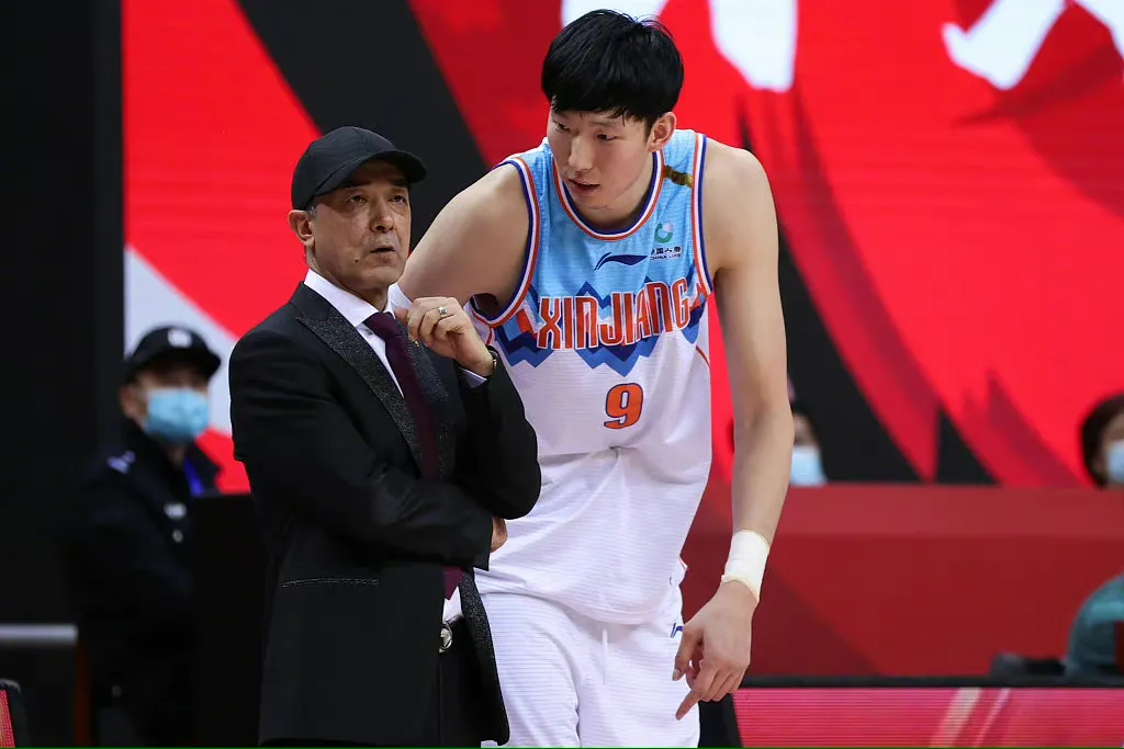 为什么cba全是广告(为什么CBA不能像NBA一样，人员流动？原因有3点)