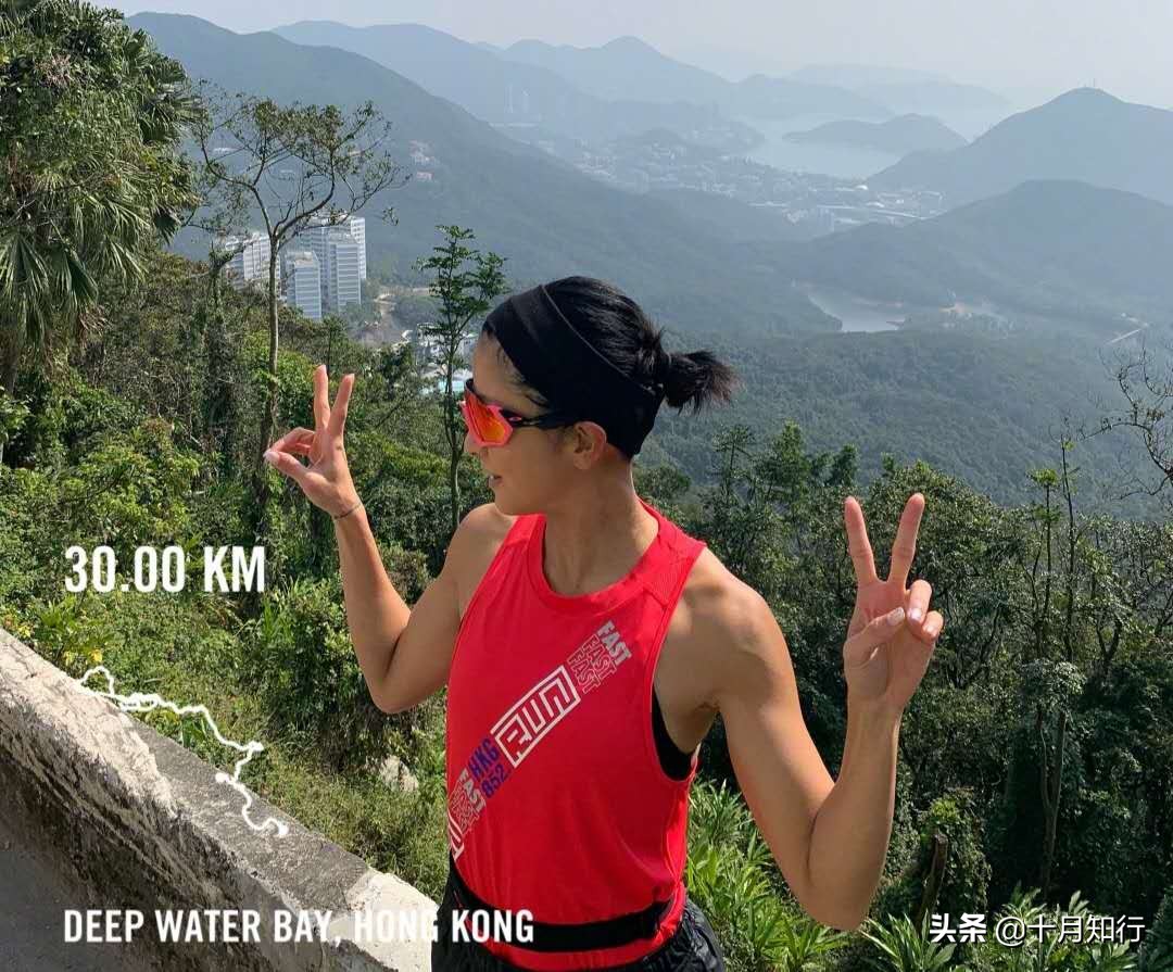 45歲徐濠縈健身保持身材，可以說她著裝看不懂，不能說她身材不好