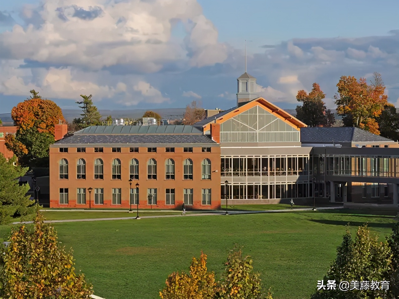 《商业内幕》公布：2020年被严重低估的50所学校，值得考虑