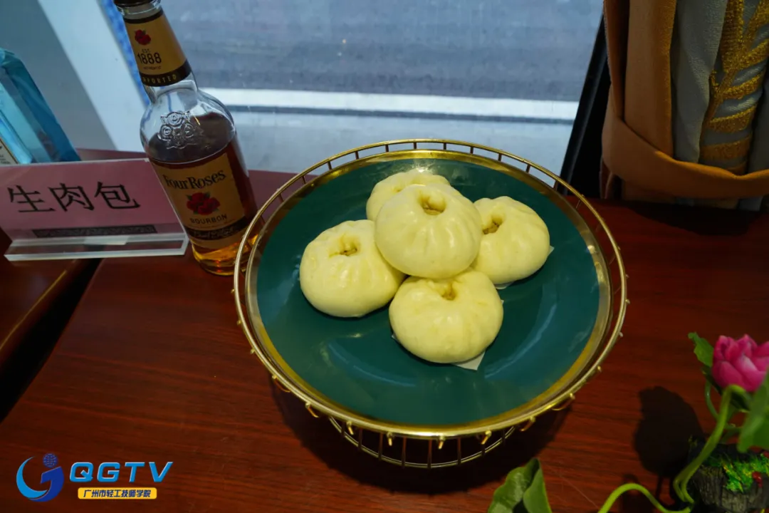 未来可期，广州市轻工技师学院又一批学粤菜的贵州娃“C位”出道