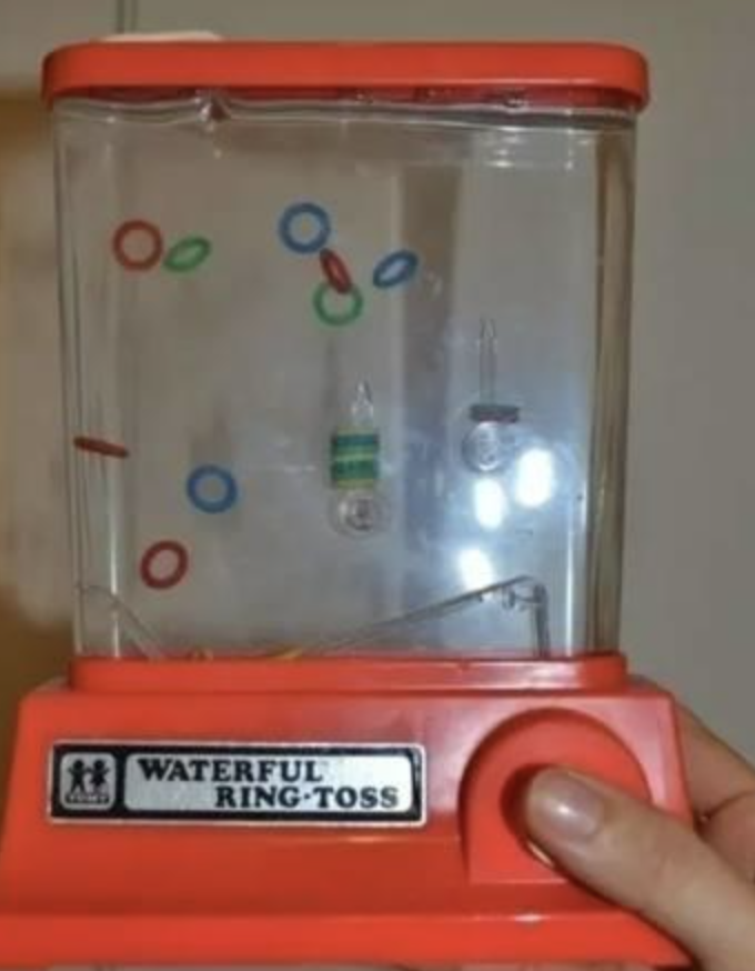 盘点70个童年经常玩的游戏，一秒拉回到小时候