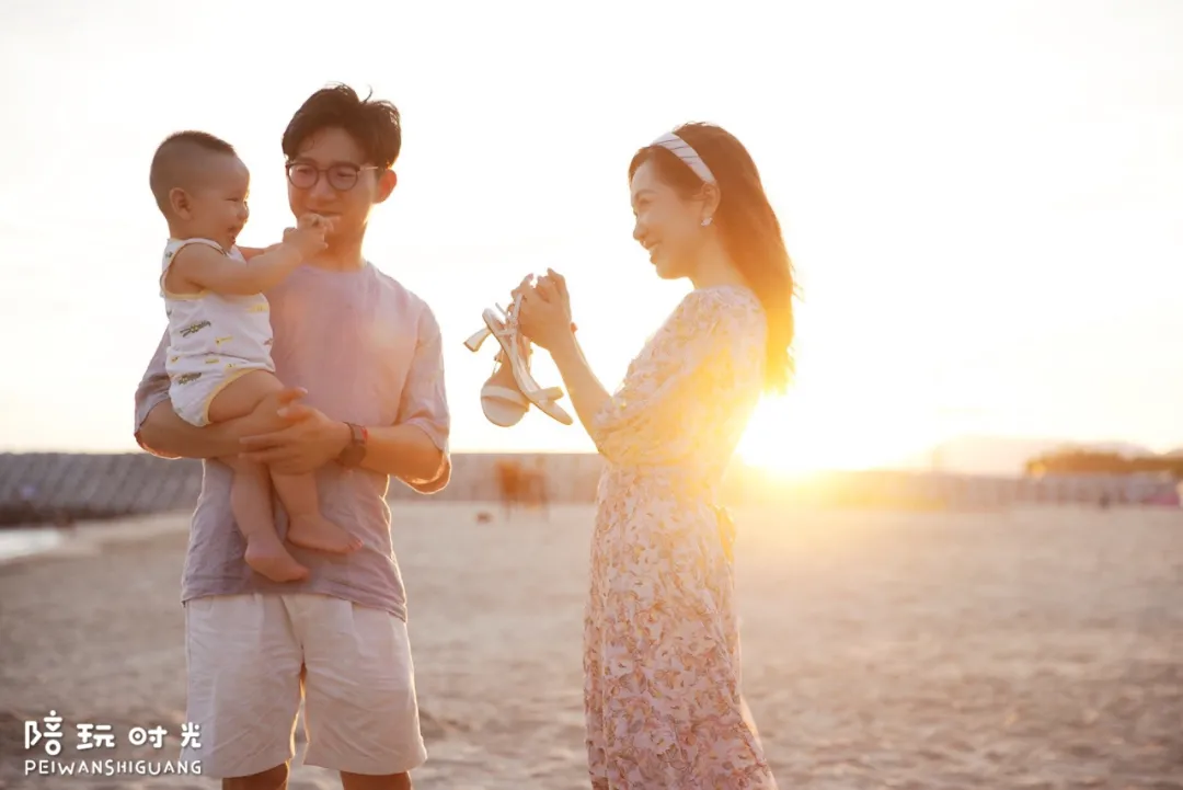 糕妈：我们来三亚了！带上这些衣服，随手就能拍大片