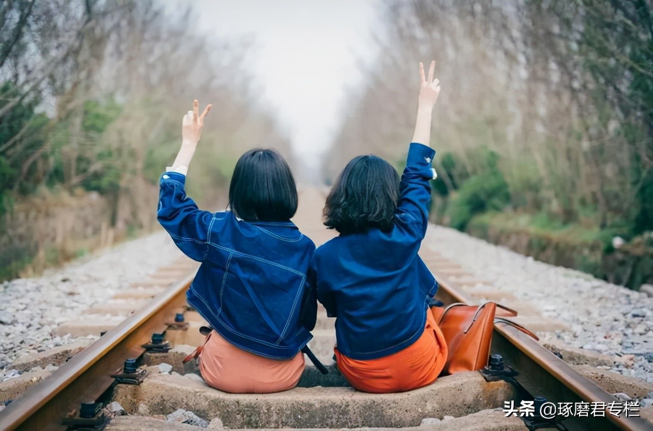 友情变质变陌生的句子(现在的同学群) - 火句子