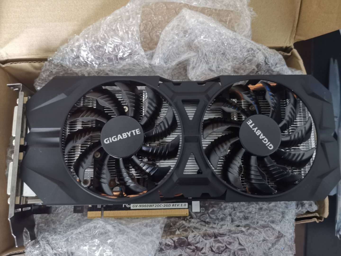 闲鱼上299元捡的全新技嘉gtx960开箱测试