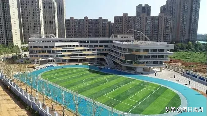 区土储中心到天下南湖湾项目还建房现场踏勘