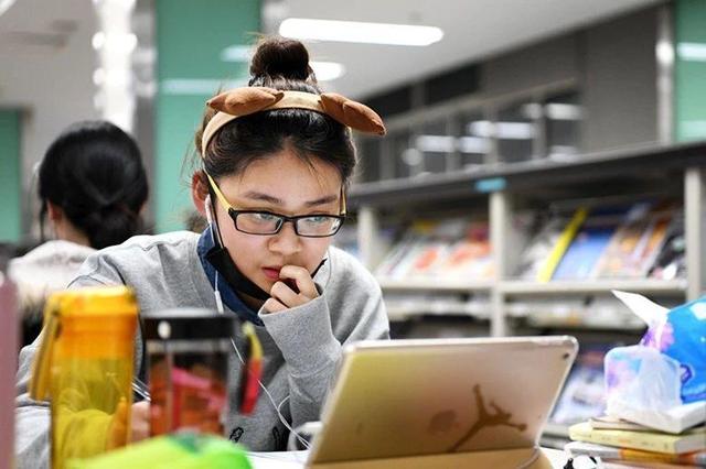 大学生的福音，这类学生可以免试成为公务员，职位还是干部级别