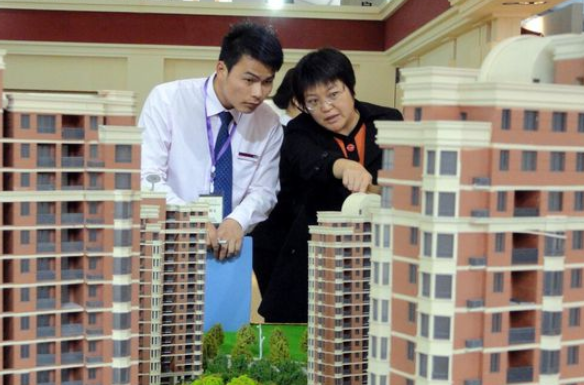 国家鼓励生育三胎，年轻人表示不愿生？2021新提议获家长支持