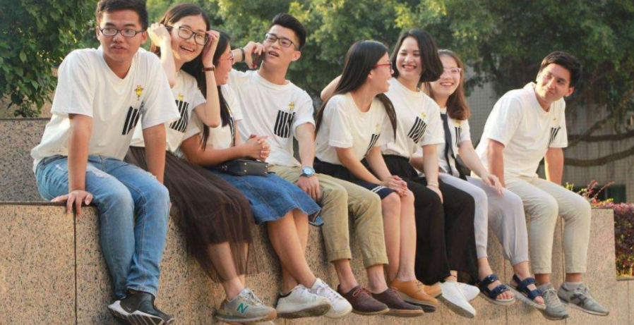 大学毕业后才发现，省外就读和省内就读差别大，幸亏当初没选错