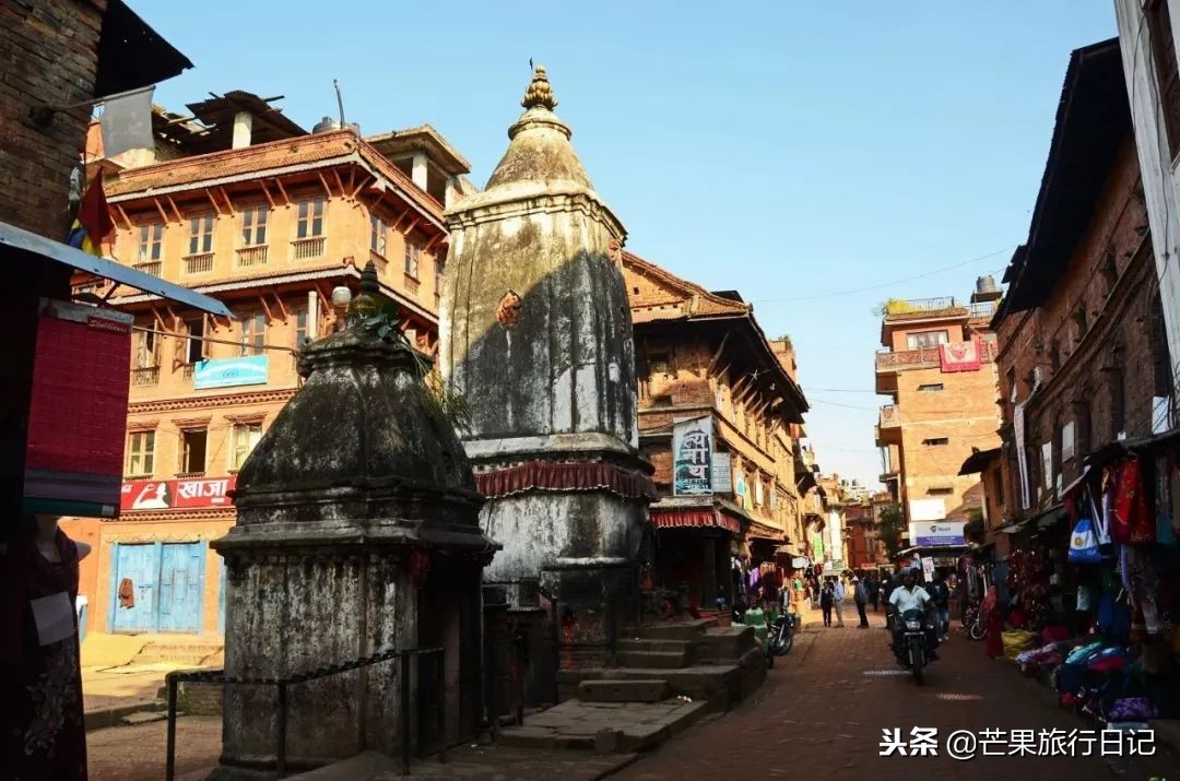 去尼泊爾旅游多少錢（飛機或汽車至尼泊爾旅行攻略大全，含路線交通景點美食購物及建議）