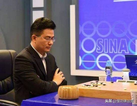 一代小霸王人的数码手机江湖，读书郎，步步高，VIVO，金立