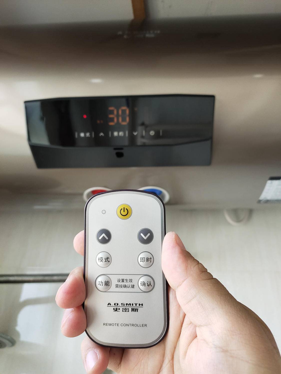 升温快保温强，无需更换镁棒-史密斯60升电热水器E60MDF