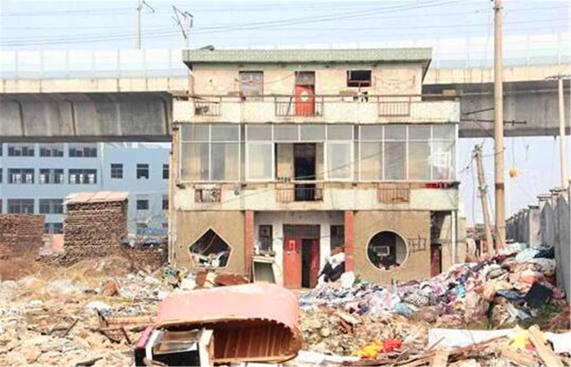 钉子户是什么意思 爱情钉子户是什么意思-文化号