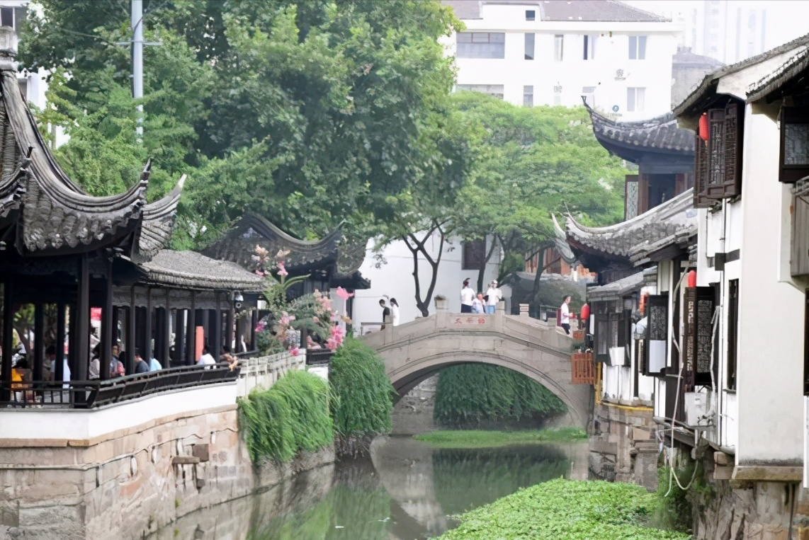 上海最美10大古镇，寻觅繁华都市身后的古朴风光