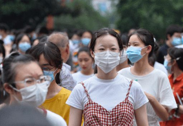 从八省联考的榜首，到高考的倒数榜首，2021年高考江苏发生了什么