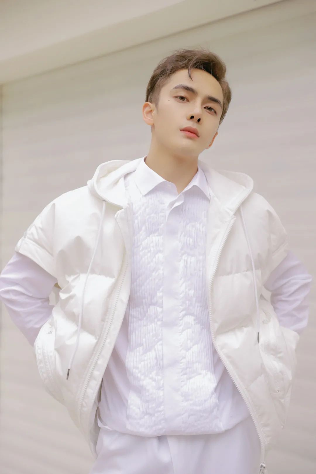 正确挑选定制男装，正装也能穿出时尚感