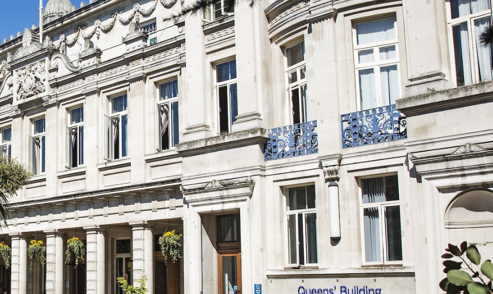 英国大学国际生人数最多的十大专业课程出炉！附排名前十院校推荐