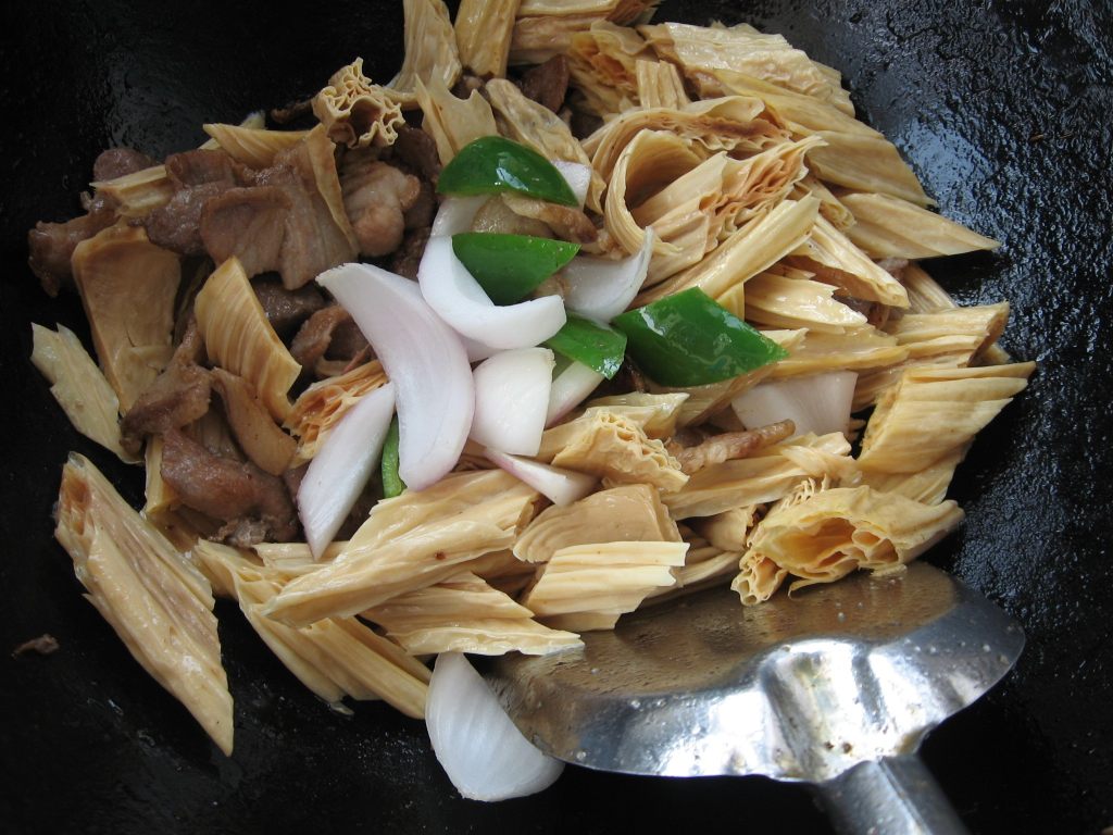 圖片[4]-【滑肉燴腐竹】做法步驟圖 美味下飯又能解饞-起舞食譜網(wǎng)