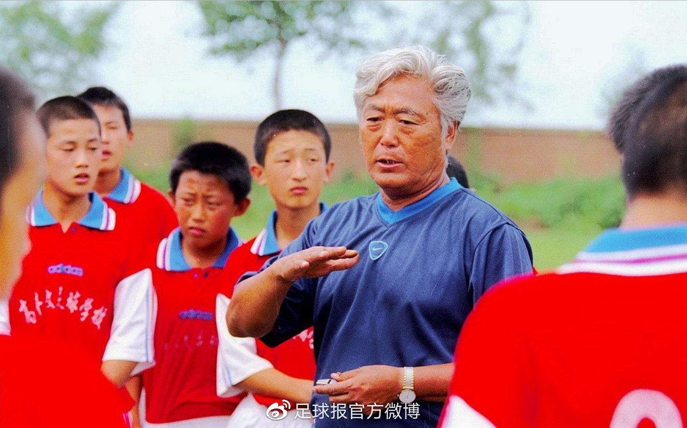 奥运会足球为什么不上国家队（男足无缘2020年奥运会，中国足球的惑与痛我们只经历了一半）-趣拿体育