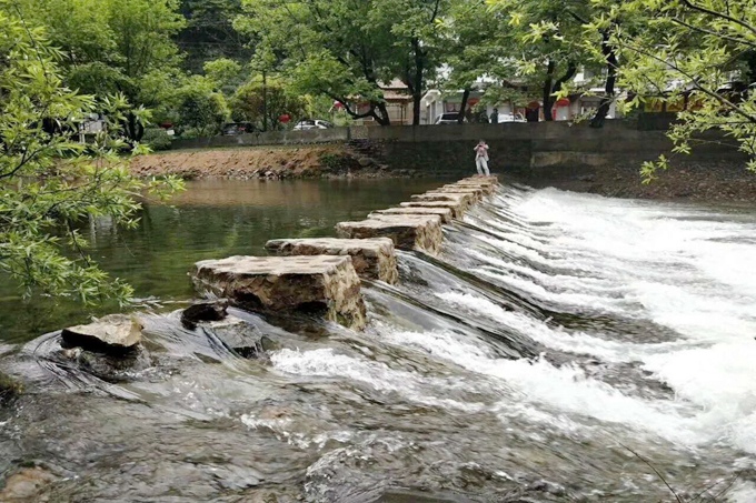 安徽有一条“皖南川藏线”，沿途风景美如画，自驾攻略别错过