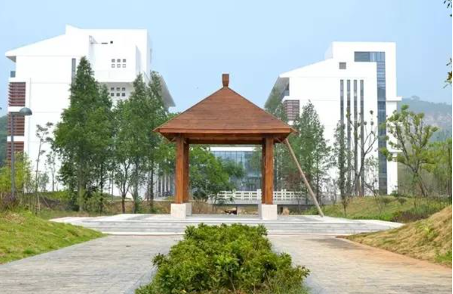 高校春色——滁州学院