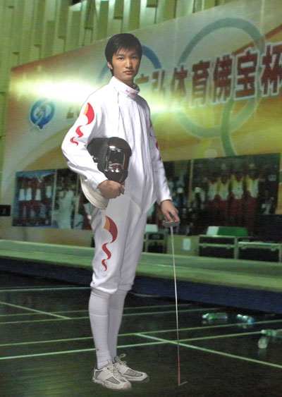 2009花剑世界杯团体(从奥运冠军到北大学霸，“文武双全”雷声，中国花剑首位奥运冠军)