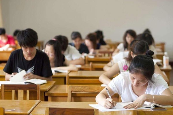 大学里有些专业“挂科率”超高，学霸都直呼难驾驭，你踩雷了吗？