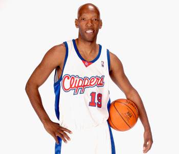 nba穿19號(hào)球衣的有哪些（NBA著名的19號(hào)球員，你pick誰(shuí)？）