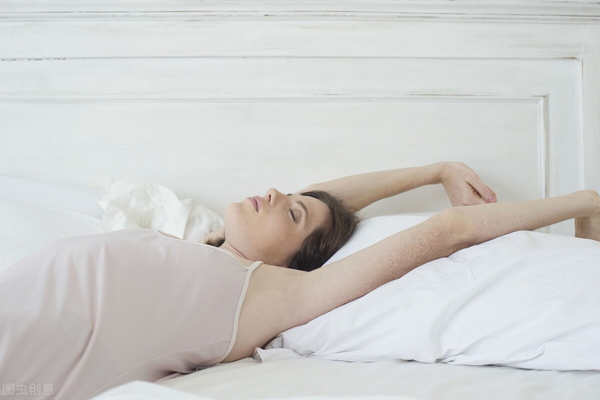 46岁女保姆嫌70岁大爷要求过分，大爷：你干的就这活，我哪过分？