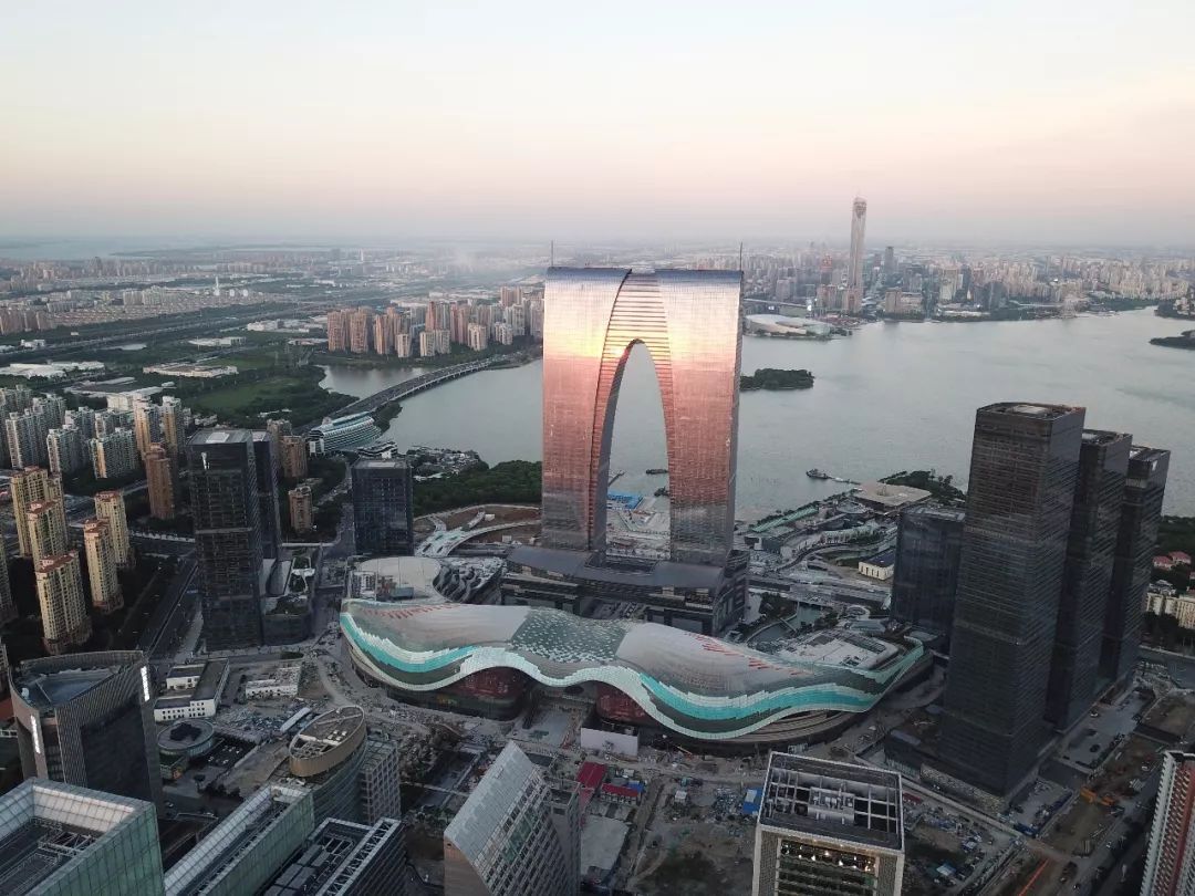 中国十大城市大洗牌：武汉反超南京，广州领先重庆