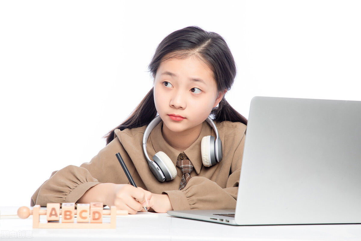 为什么英语成为校外培训花费最高的科目？提分秘诀培训班从来不讲