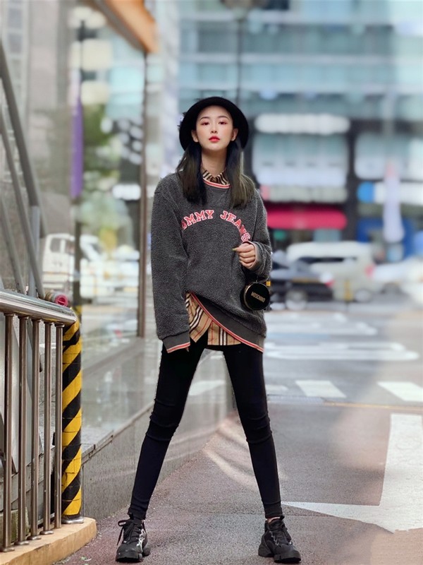 老爹鞋搭配什么裤子穿好看(厚底老爹鞋搭配什么裤子穿好看)-第5张图片