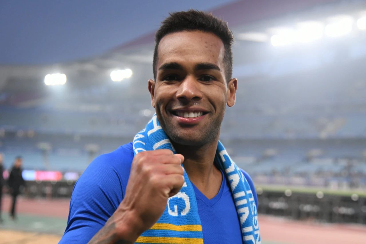 中超对欧洲交易市场有什么影响（中超“救活”东欧市场？引入超百人，塞尔维亚一队卖出8将）-趣拿体育