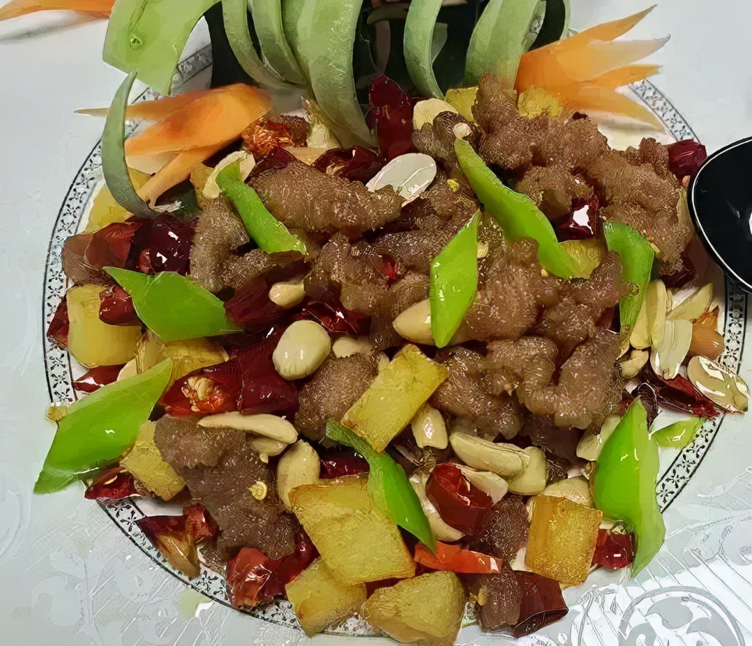 坐拥9幢餐饮大楼、24小时不打烊食堂！上海大学推出这一套餐，火上热搜！