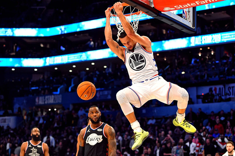 nba哪些球員投籃球不轉（畫面感很強！NBA兩大名宿談庫里最大弱點：他不想傳球）