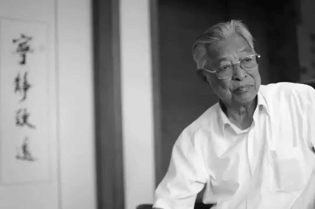 烟草大王结束传奇人生,他没有交代后事