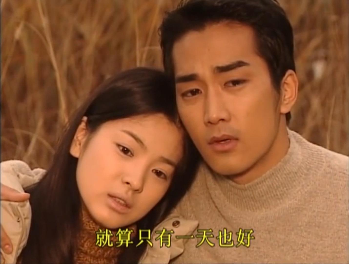尹俊熙在三岁时去医院的育婴室看妹妹,却玩耍的时候把两个婴儿的名牌