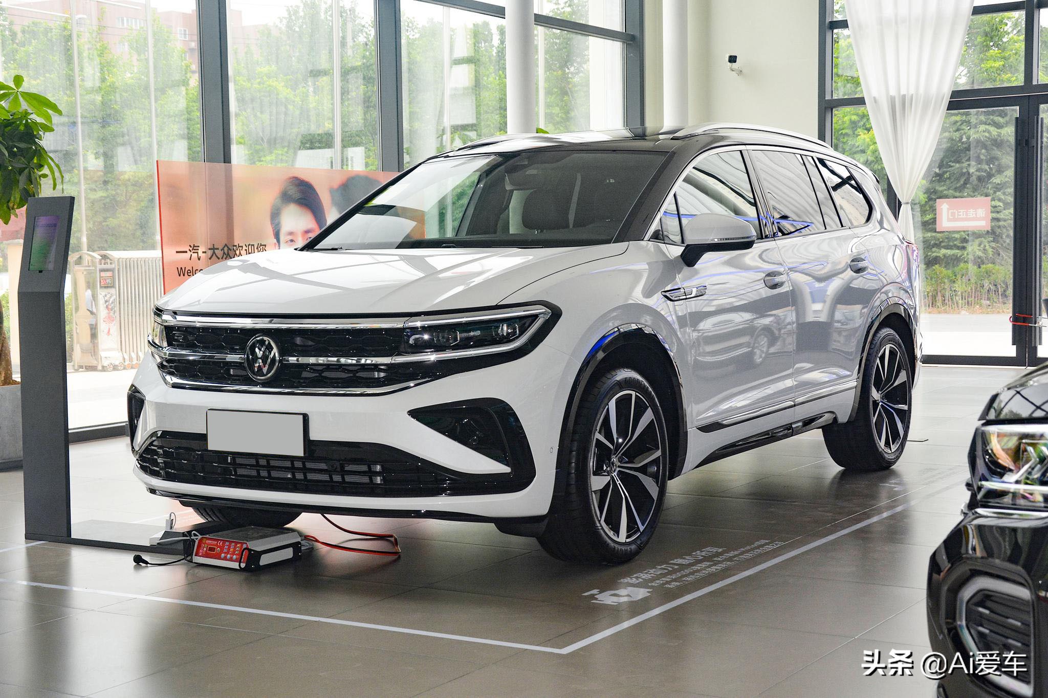 独立6座设计，德系家用旗舰SUV，带四驱油耗还省，带你看大众揽境