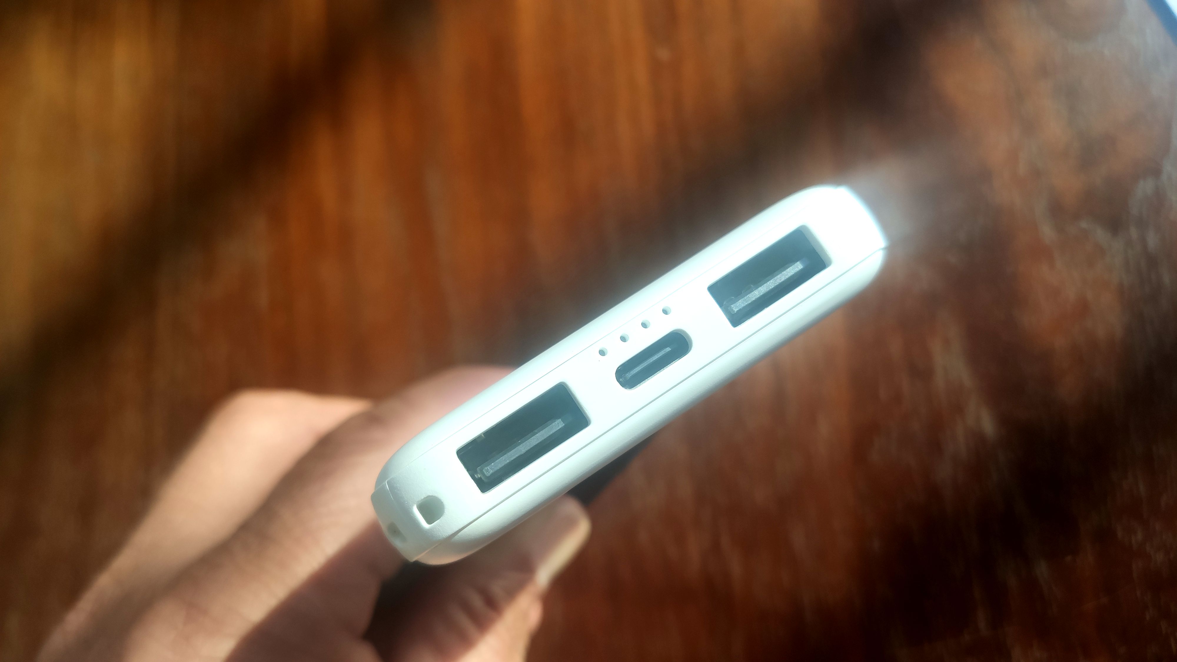 寒冬里送给您丝丝温暖：几素潮流发热围巾轻体验