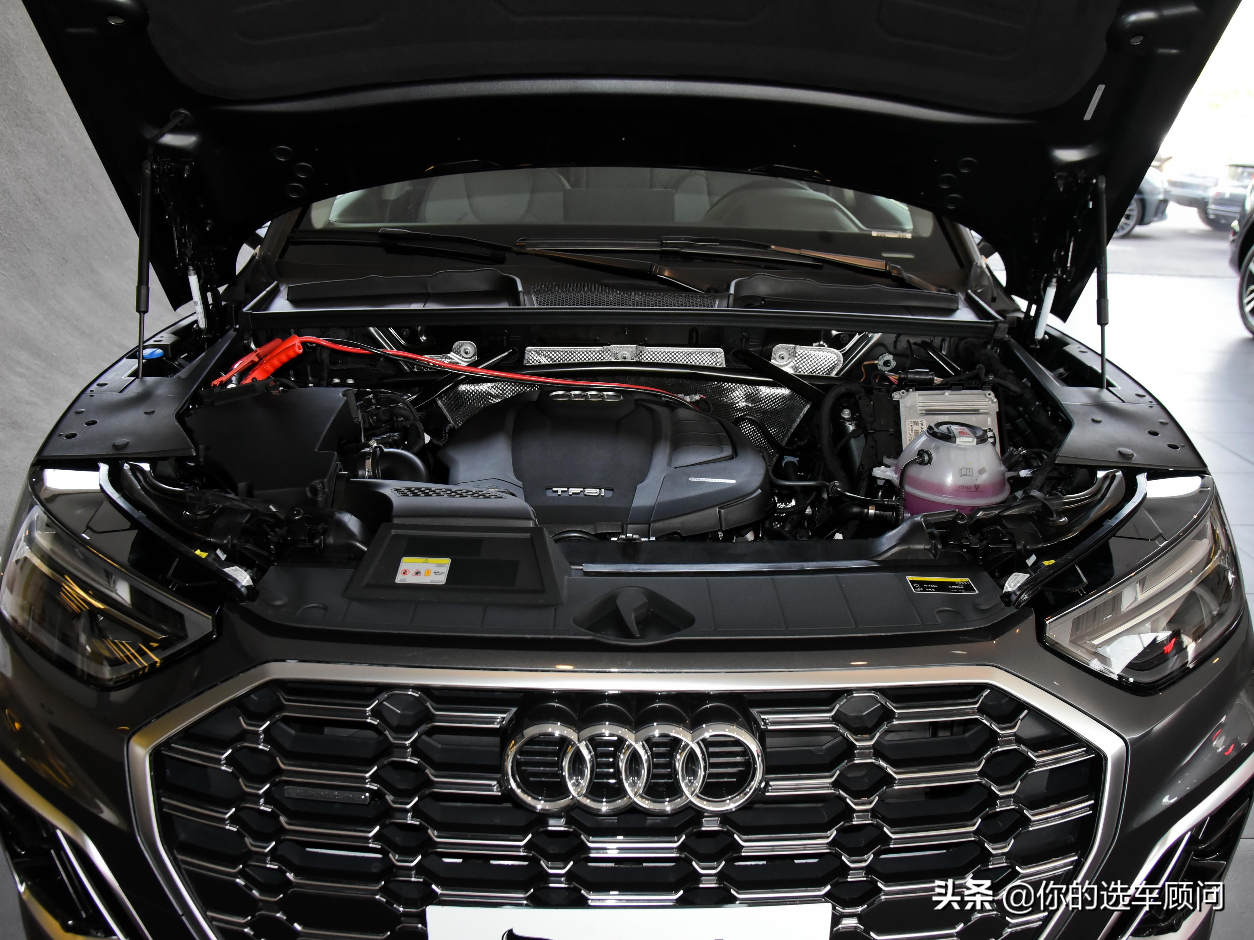 39.68万起，拥有豪华SUV，养车成本接近大众途观L，实拍奥迪Q5L