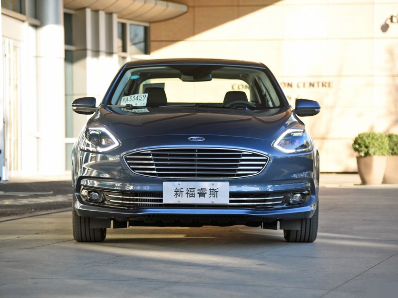 长安福特福睿斯2016款图片_长安福特escort福睿斯 - 阜阳汽车网